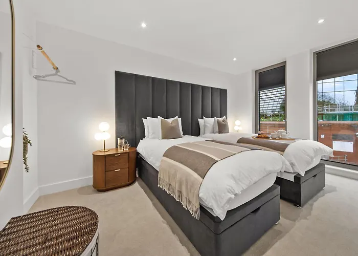 Atlas House Eight * Harrogate