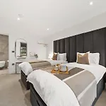 Apartment Atlas House Eight *