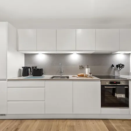 Atlas House Eight * Harrogate