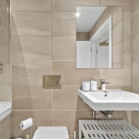 Atlas House Eight Apartamento *